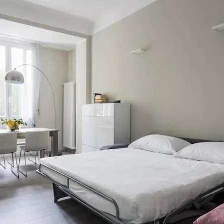 Citta Studi Bright And Stylish Flat With Balcony-2